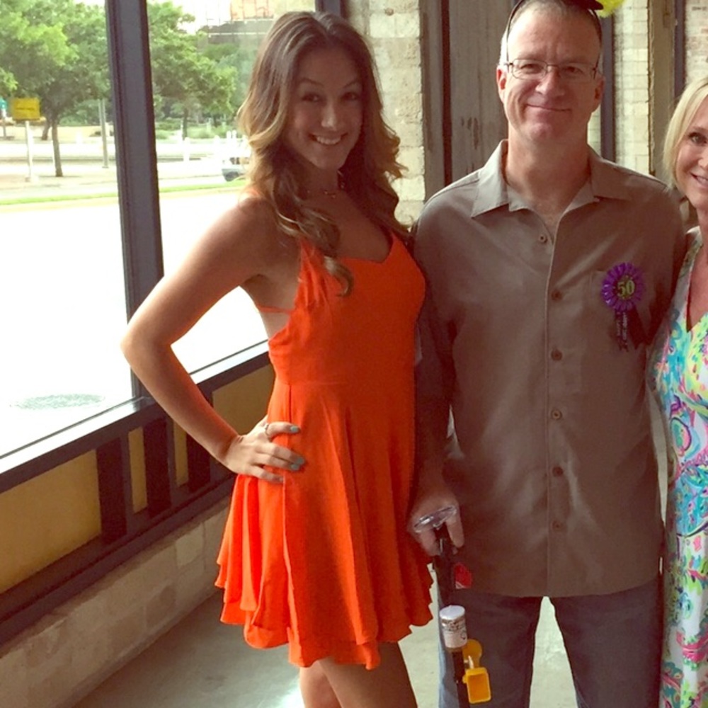 ✨Orange flowy dress
